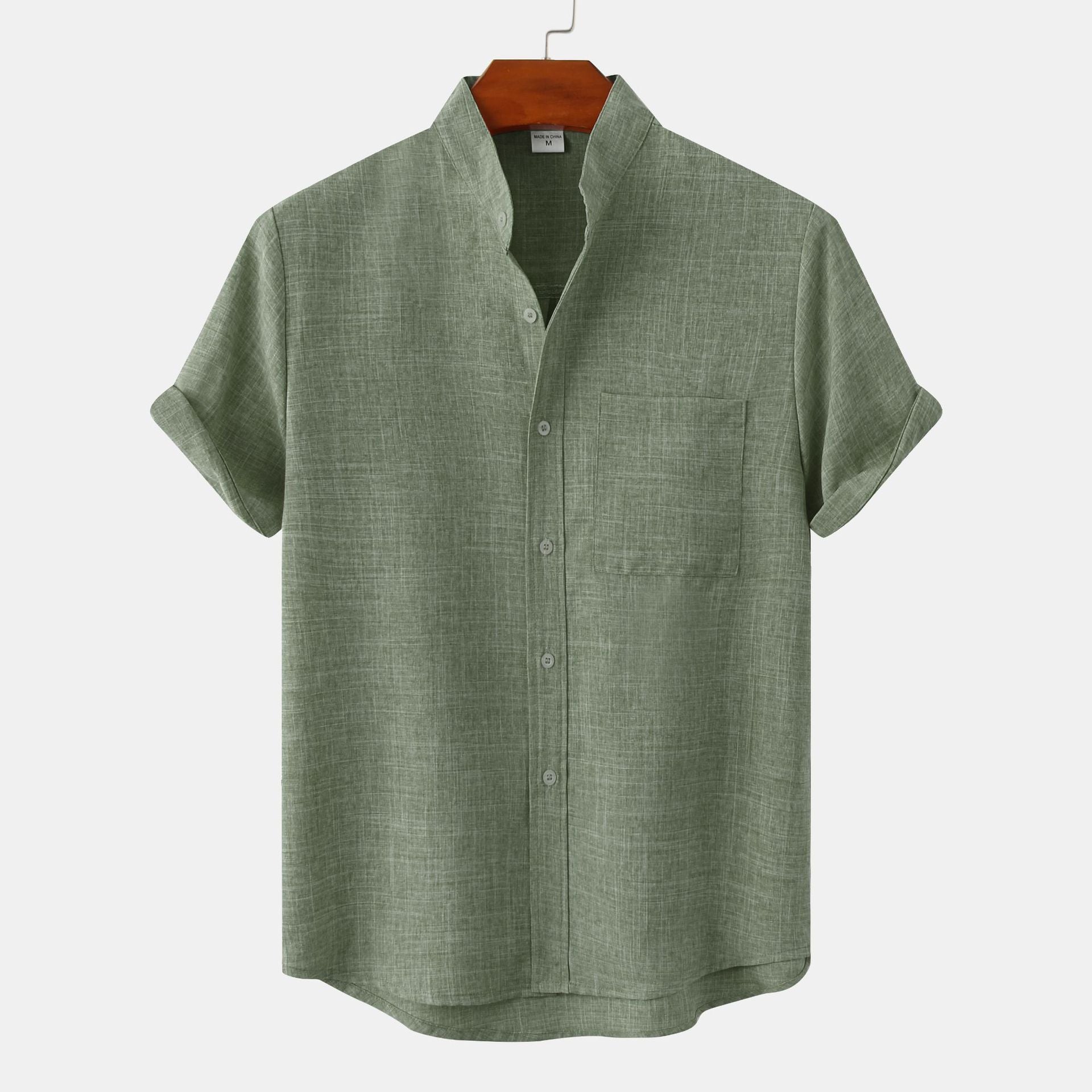 Smooth cotton shirt with buttons