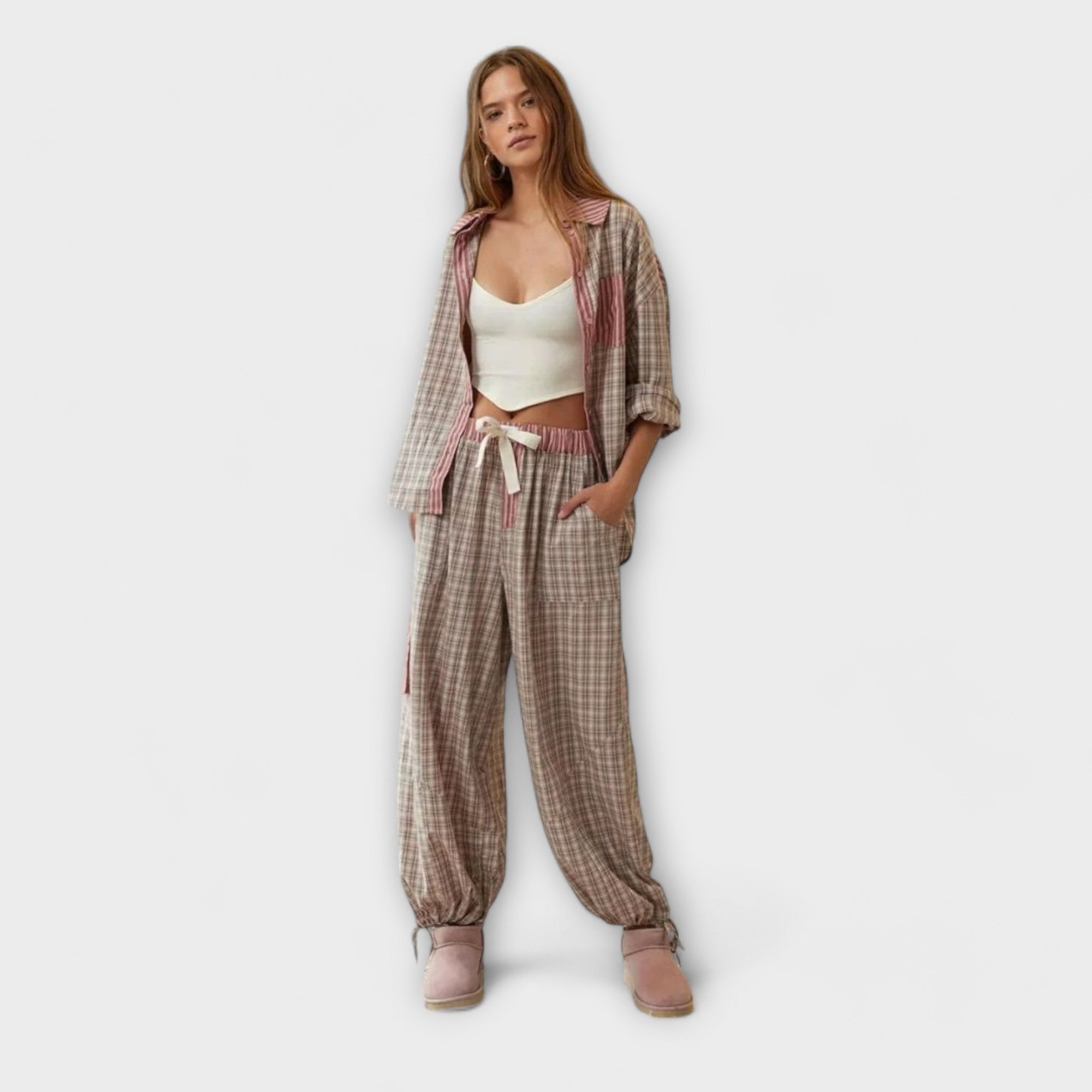 Set pajamas loose