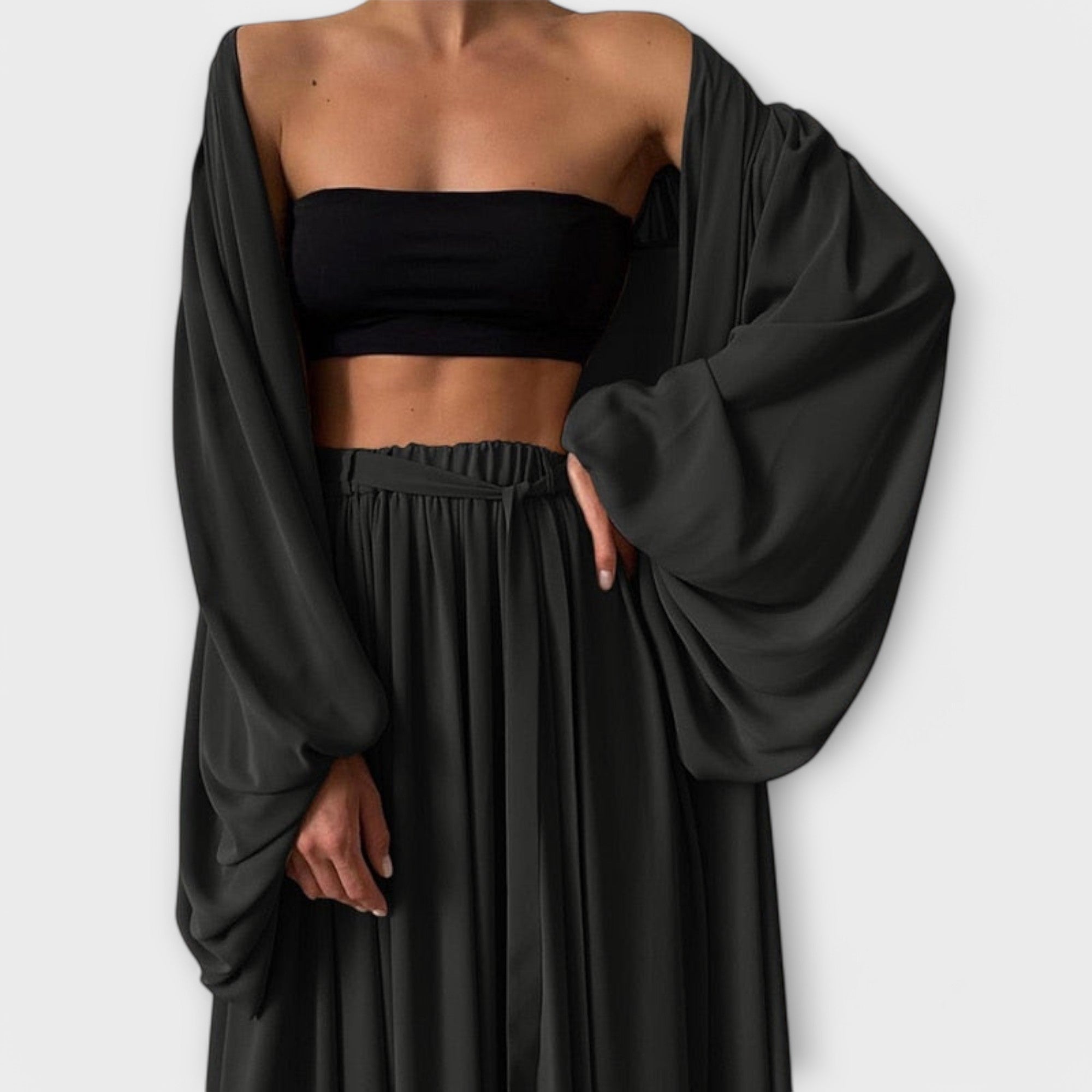 Complete 3-piece outfit