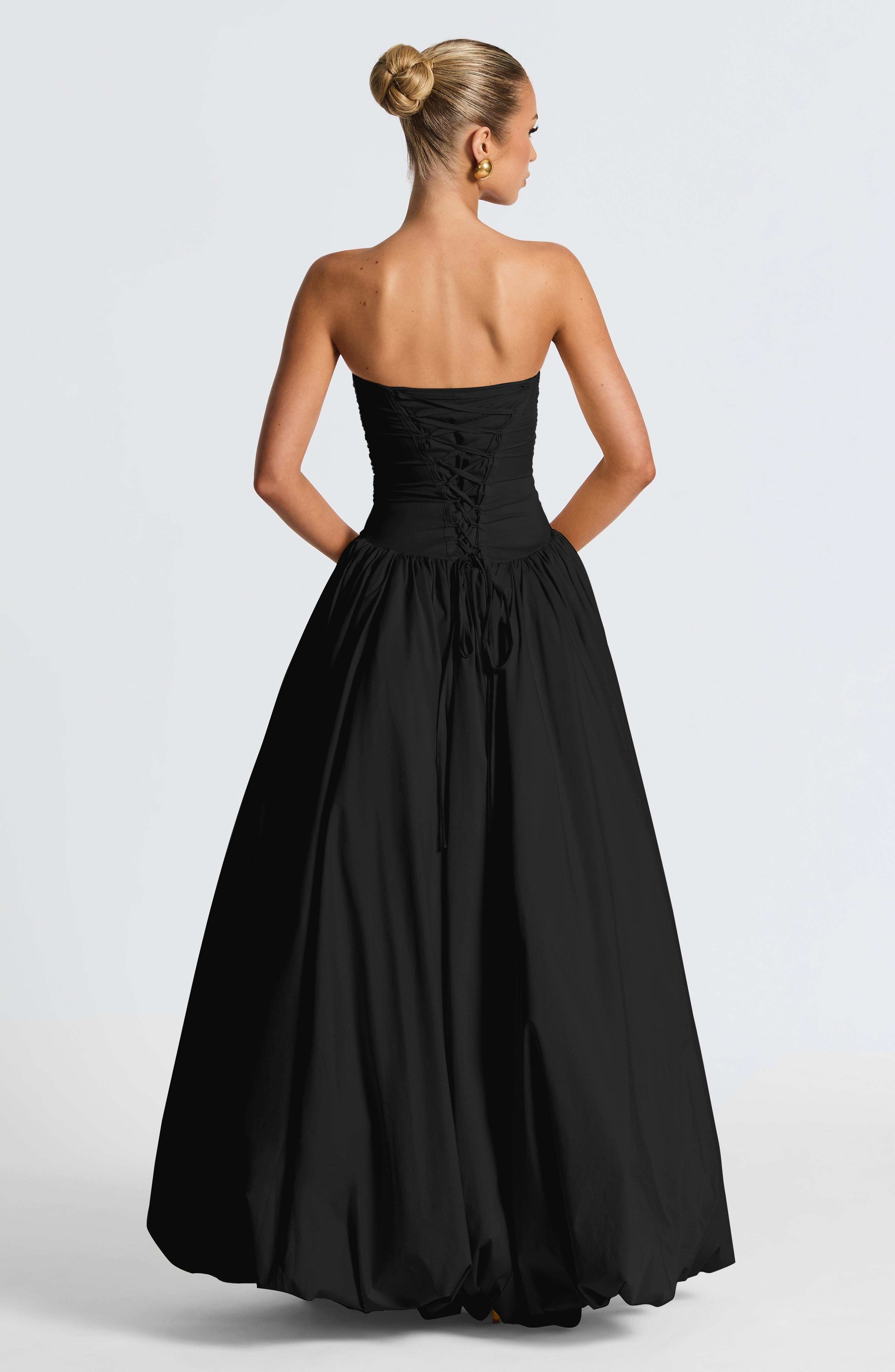 Maxi Dress Alexander Saint Jillian
